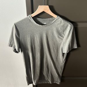 Dark green tee